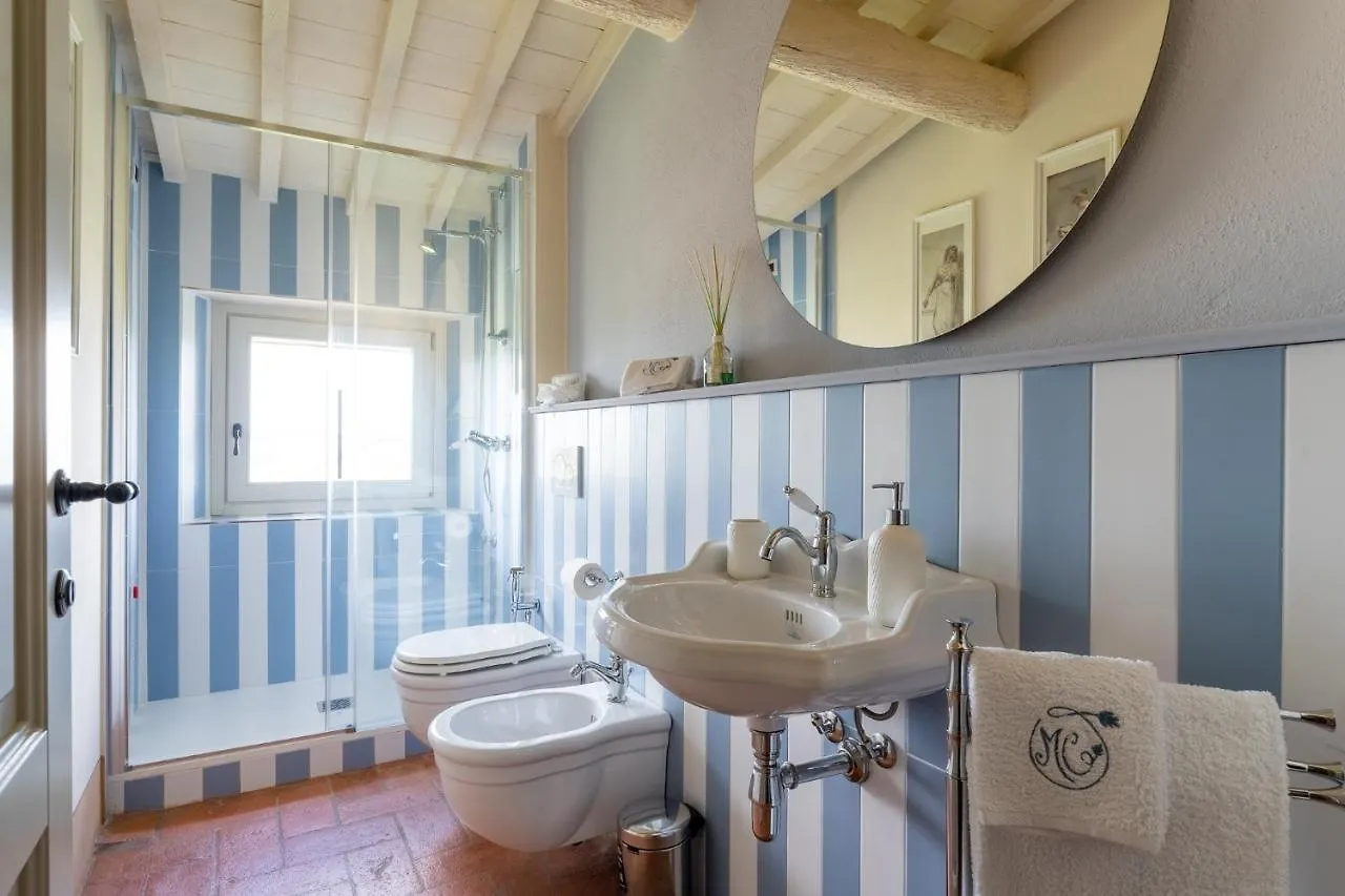 Bed and Breakfast Relais Maria Cristina Chianni Bed & Breakfast